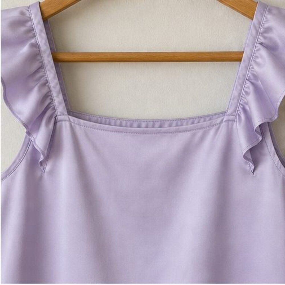 Lilac Ruffle Blouse - Picture 4 of 6